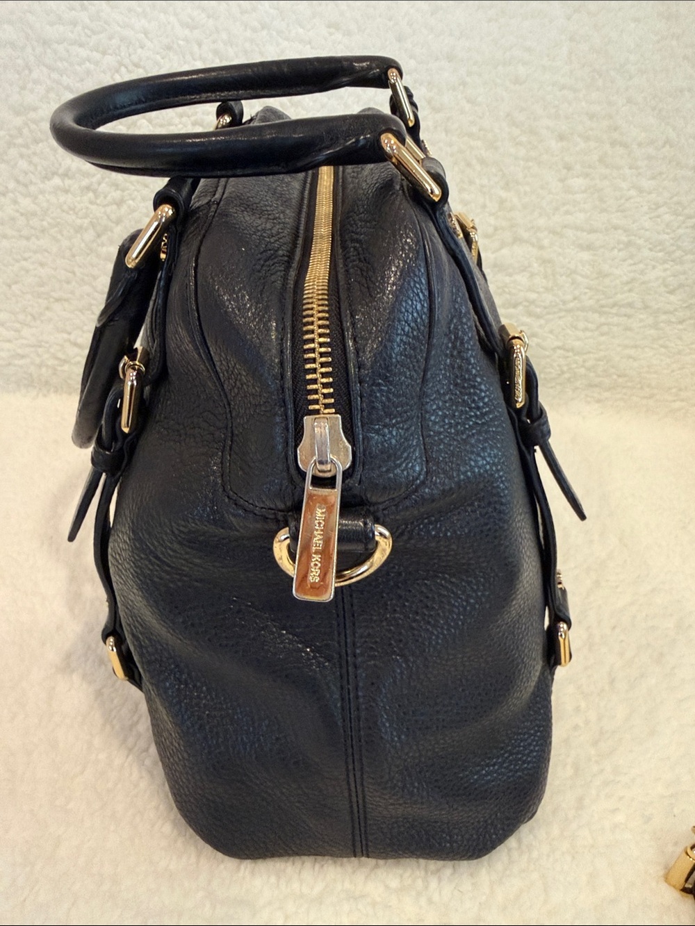Micheal Kors | Bedford Satchel 
Pebbled leather - large bag - Picture 7 of 12